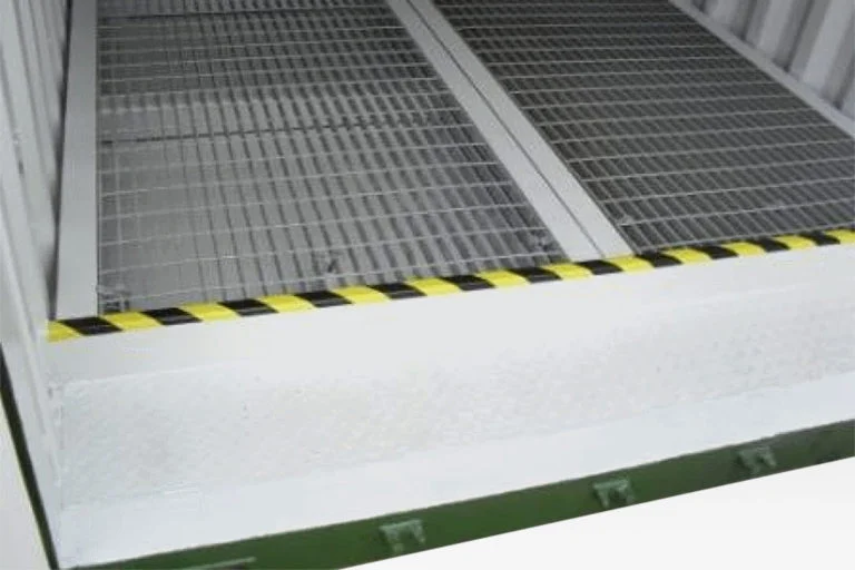 628-8ft-Open-Mesh-Floor-Bunded-768x512